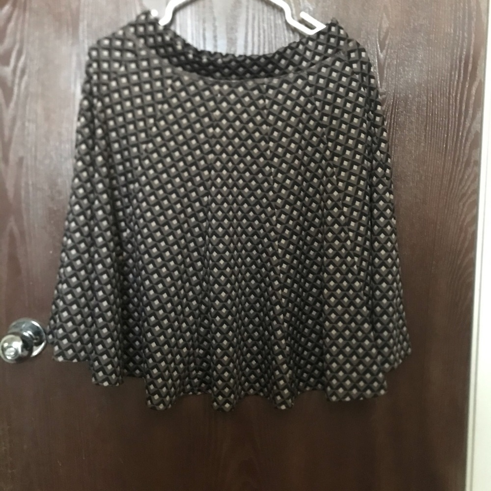 🍭 Grace Elements flare skirt size S
